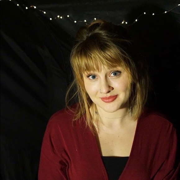 Meet your Posher, Victoria - Picture 1 of 1